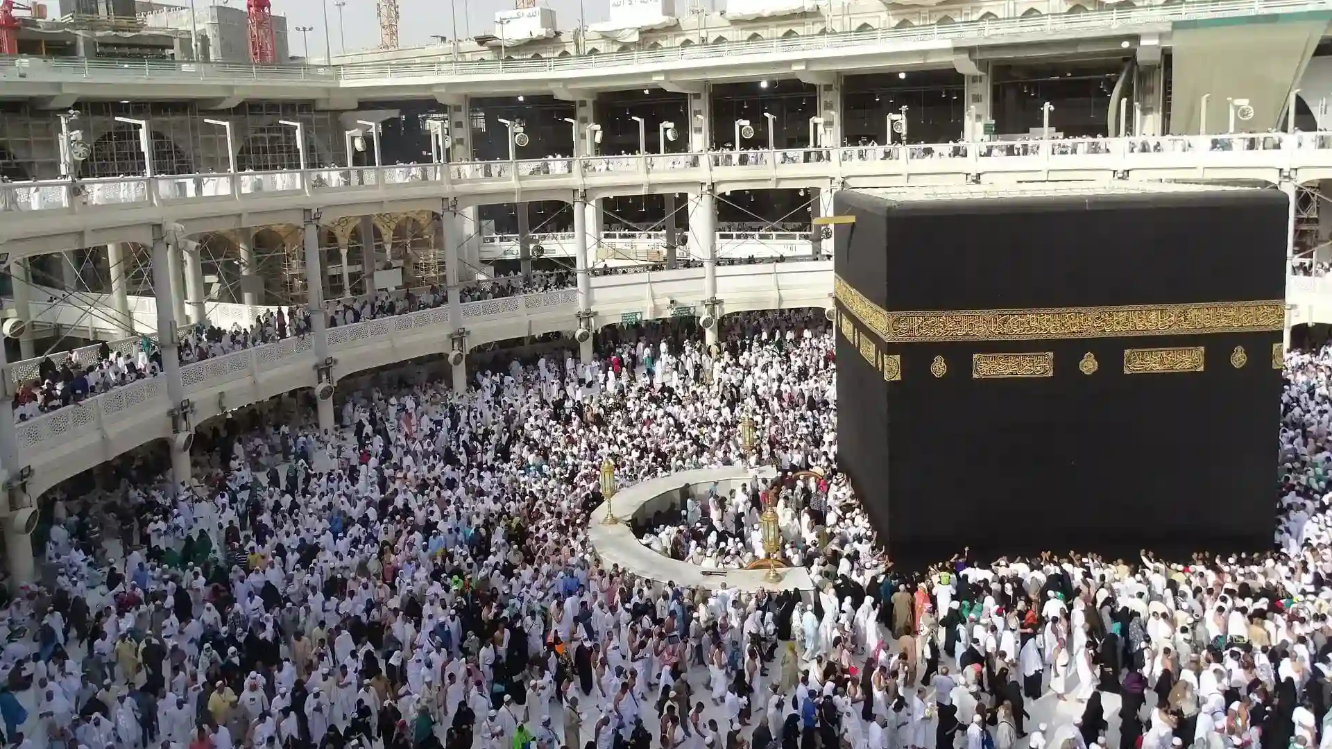 A Pilgrim's Guide: Step-by-Step Preparation for Hajj and Umrah